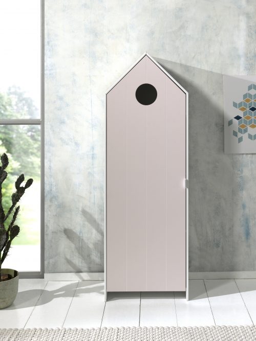 armoire en forme de maisonnette déco rose