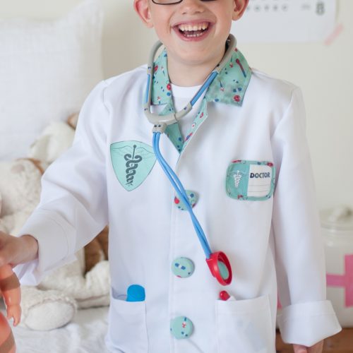 Déguisement de DOCTEUR avec accessoires déguisement enfant magasin de jouet enfant déguisement enfant saint pierre ile de le Reunion 974 97410