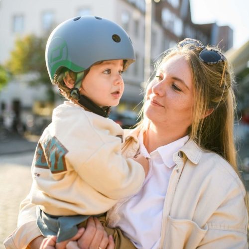 Casque pour draisienne trottinette enfant SCOOT AND RIDE magasin de jouet à st pierre 97410 livraison la Reunion 974 centre commercial DUPARC 97438 livraison France métropolitaine