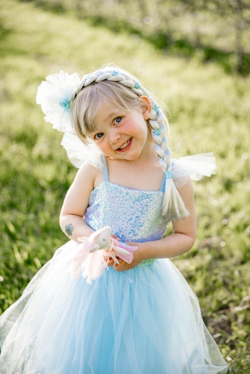 Tresse REINE DES NEIGES déguisement pour enfant fille et garçon de qualité et originale boutique pour enfant saint pierre ile de la reunion 974 revendeur great pretenders