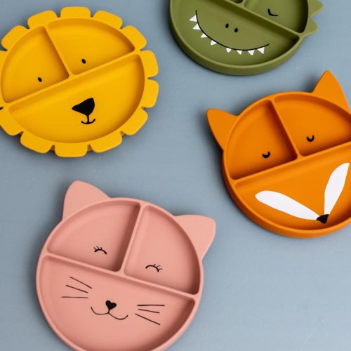 Assiette avec ventouse en silicone et compartiments (Plusieurs modèles disponibles) revendeur officiel TRIXIE boutique pour enfant st pierre st denis sainte marie ile de la reunion 974