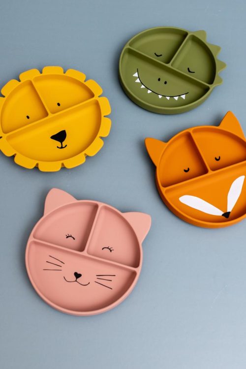 Assiette avec ventouse en silicone et compartiments (Plusieurs modèles disponibles) revendeur officiel TRIXIE boutique pour enfant st pierre st denis sainte marie ile de la reunion 974