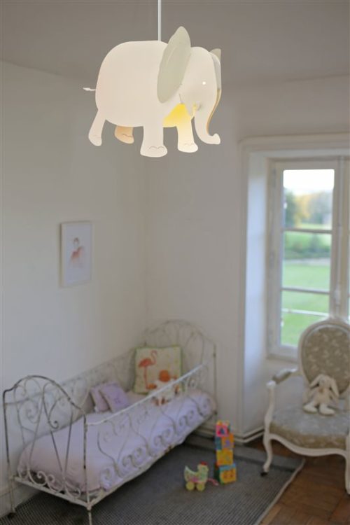luminaire suspension enfant éléphant fabriqué en France magasin de déco chambre enfant à st pierre 97410 duparc 97438 livraison la réunion 974