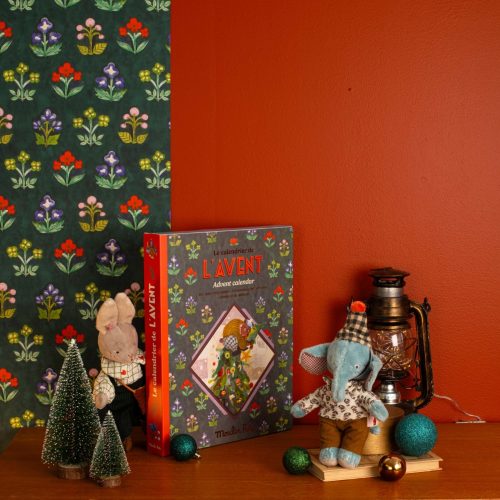 Calendrier de l'avent moulin roty lampe à histoire magasin de jouet original à st pierre 97410 livraison LA REUNION 974