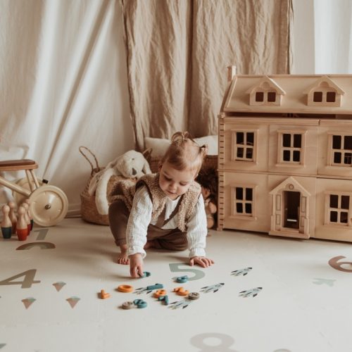 Tapis puzzle tapis de jeu dalle magasin puériculture St Pierre 97410 LIVRAISON La Réunion 974 centre commercial duparc ste marie