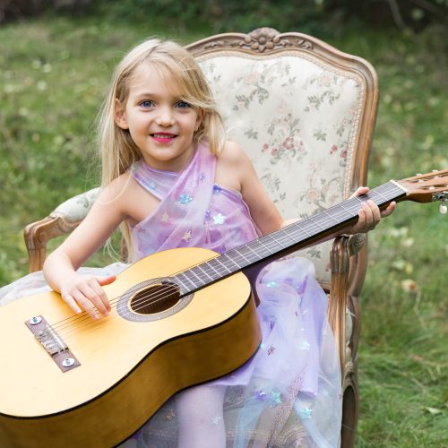 Robe de star TAYLOR SWIFT revendeur officiel GREAT PRETENDERS déguisement pour enfant de qualité boutique de jouets ile de la reunion livraison 974
