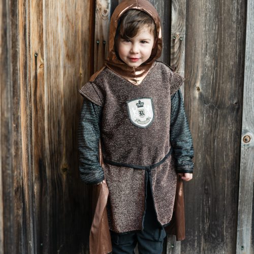 Tunique avec cape CHEVALIER Revendeur officiel GREAT PRETENDERS déguisement pour enfant de qualité boutique de jouets ile de la reunion livraison 974