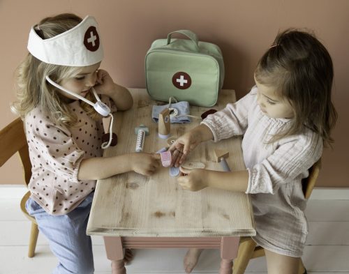 jouet d'imitation pour enfant palette de docteur magasin pour enfant jouet en bois tendance ILE DE LA REUNION revendeur officiel Little Dutch