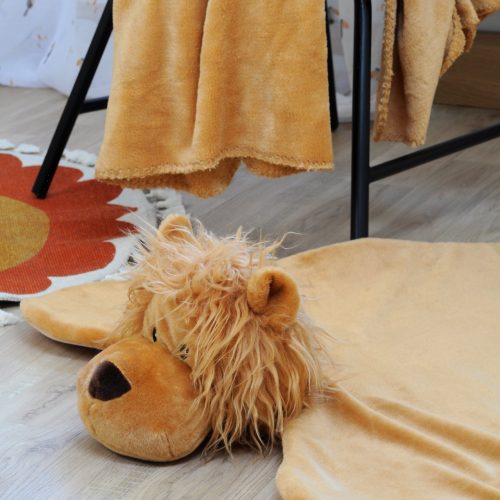 TAPIS Fauve LION magasin de décoration pour chambre d'enfant saint pierre ile de la reunion