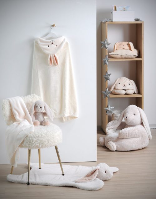 fauteuil pouf lapin beige en forme d'animaux magasin de décoration pour chambre d'enfant saint pierre ile de la réunion