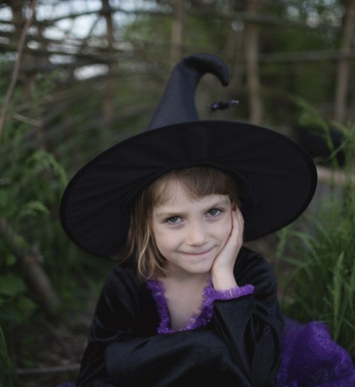 Robe et chapeau VERA la petite sorcière déguisement enfant magasin de jouet enfant déguisement enfant saint pierre ile de le Reunion 974 97410