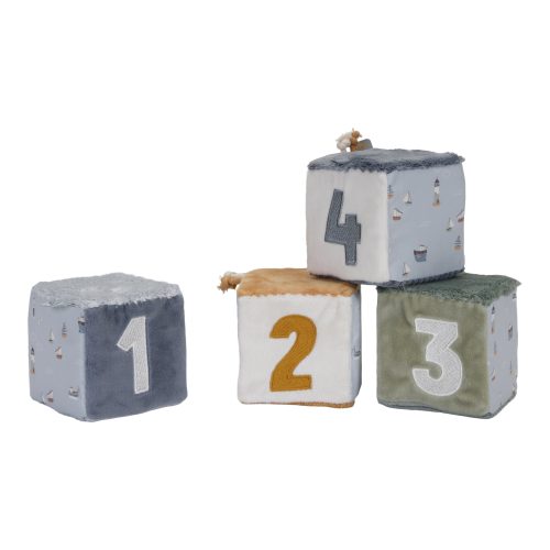 Ensemble de blocs souples et doux Lot de 4 Cubes en tissu SAILORS BAY revendeur LITTLE DUTCH saint pierre ILE DE LA REUNION 974